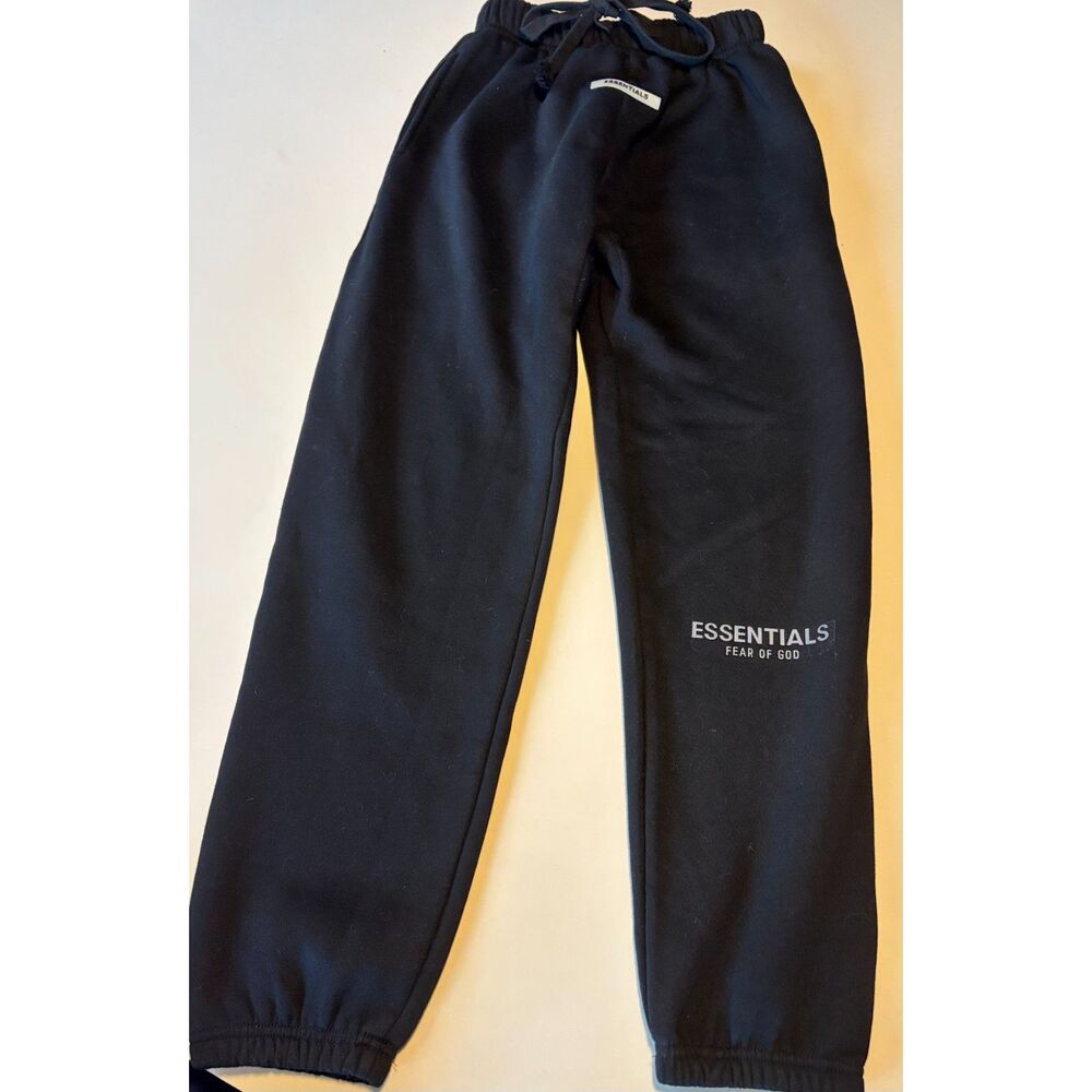 NWOT Fear of God Essentials Fleece Black Sweatpants Sz S